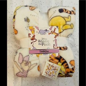 Winnie The Pooh throw